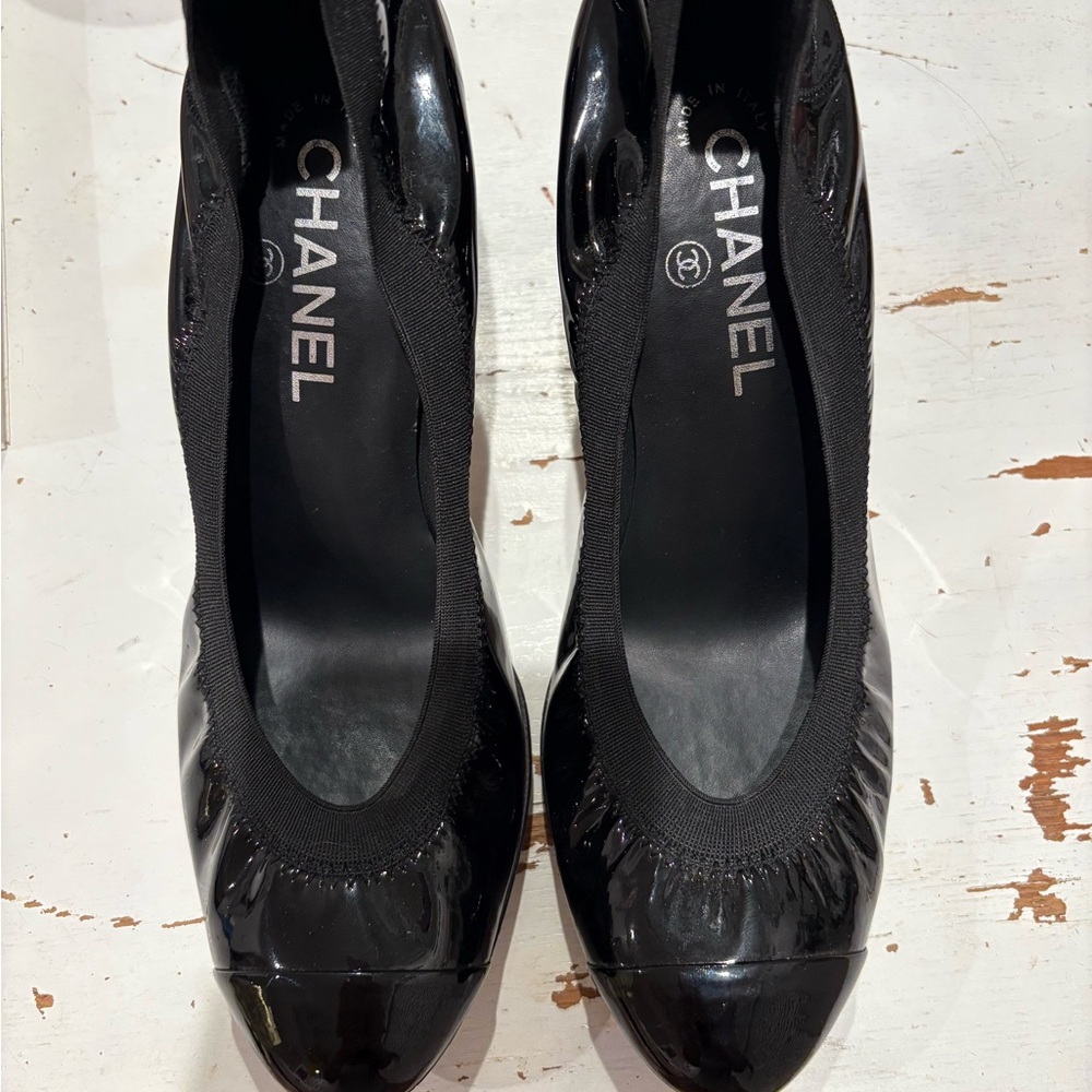 Chanel Glossy Black Women's Heels - Picture 2 of 5